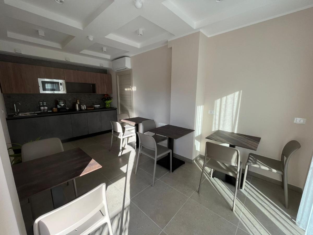 Residenza Elba - Charme House Hotel Termoli Eksteriør billede
